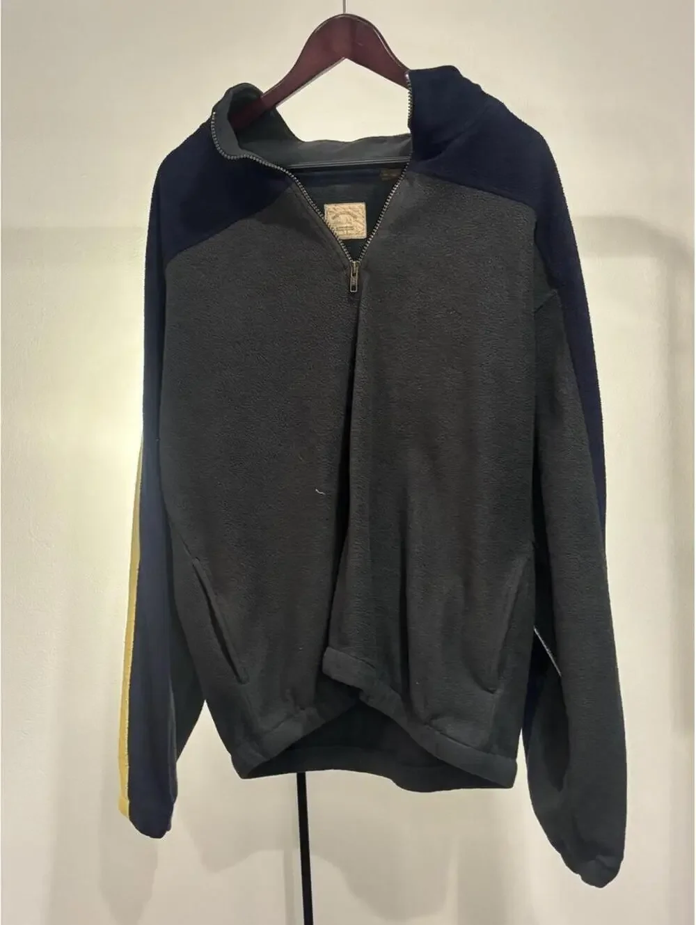 Superdry Men's Navy and Black Jacket